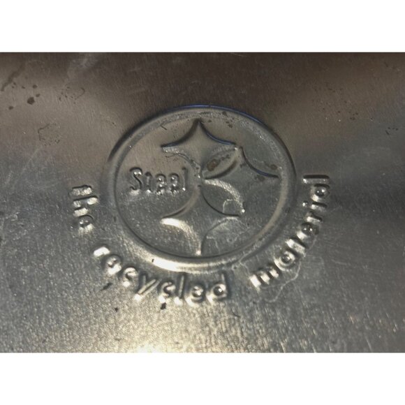 Vintage Norman Rockwell's Saturday Evening Post with Santa Christmas Wishes Tin‎ - Picture 7 of 8